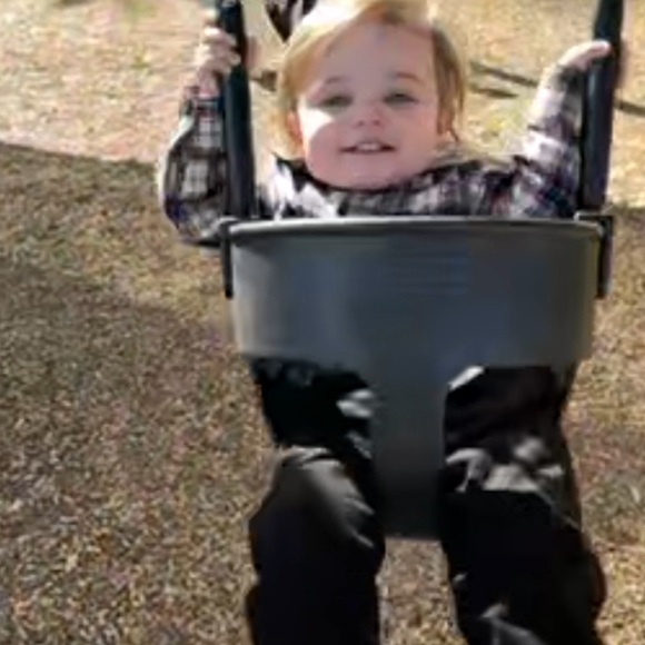 POSHMARK RED TOTE, POSHMARK ROLL TAPE, POSHMARK THANK YOU CARDS - Picture 4 of 4